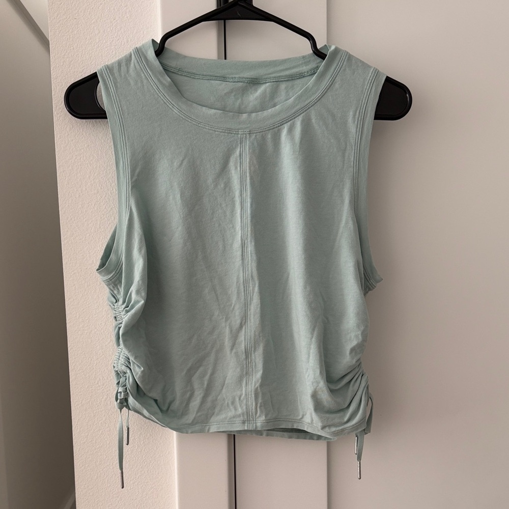 Lululemon side cinch tank